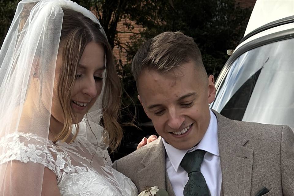 Intimate wedding day moments