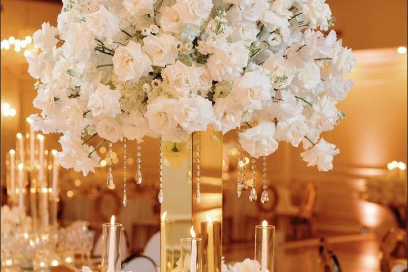 Gold centerpiece