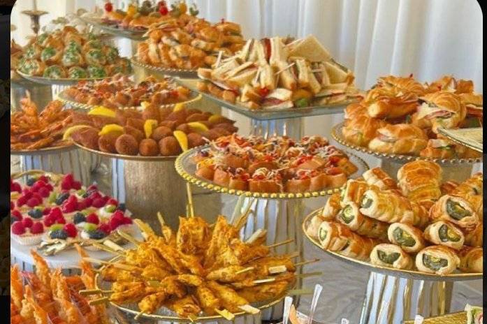 Buffet finger foods