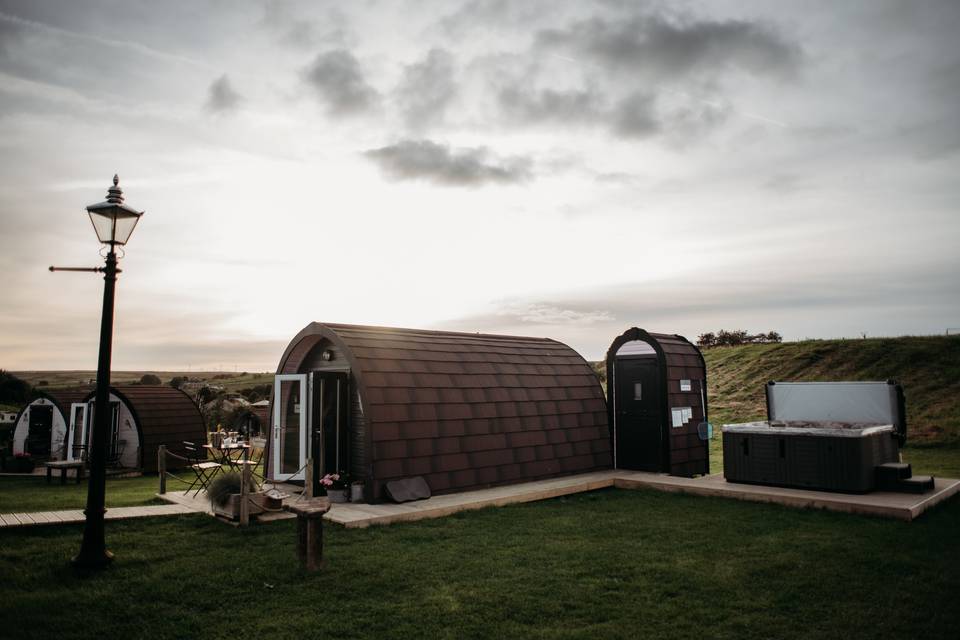 Glamping pod with hot tub