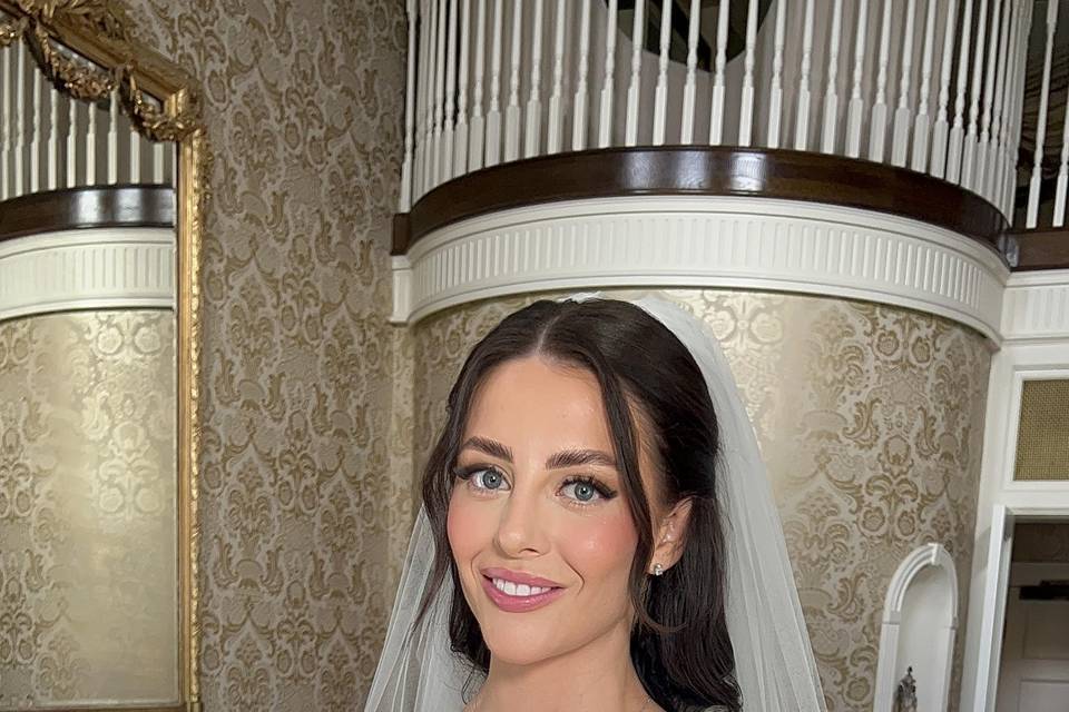 Lornas Grantly Hall Bride