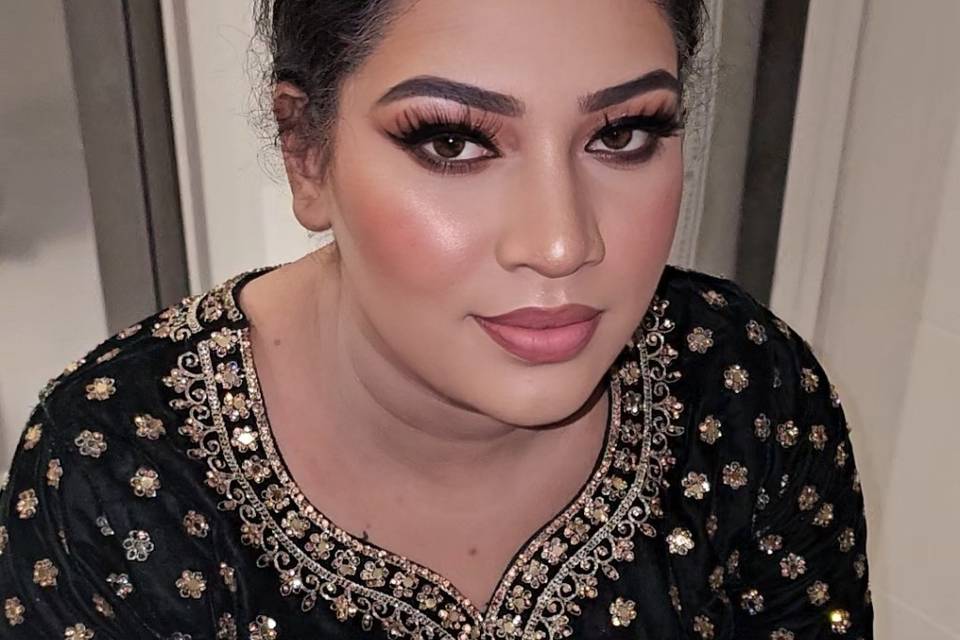 Glam makeup