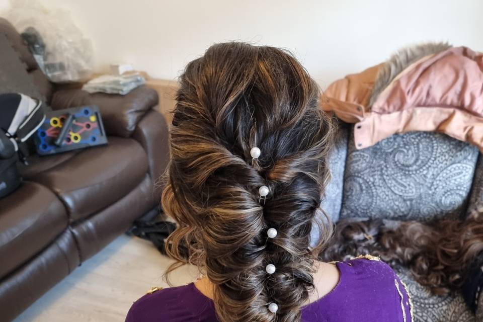 Messy braid