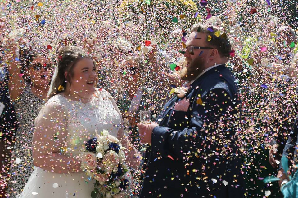 Confetti ! Wow !