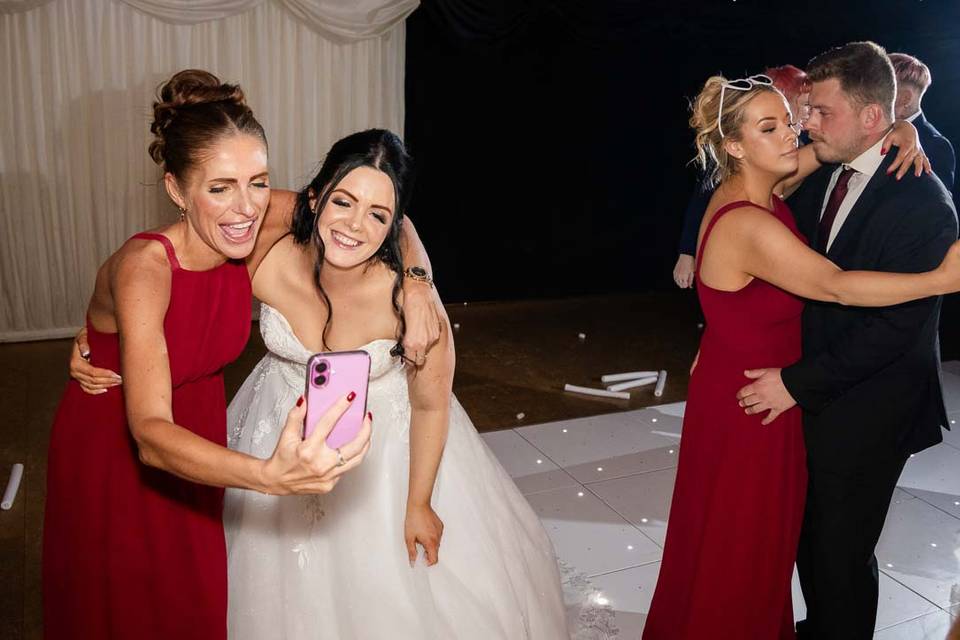 Dancefloor selfie