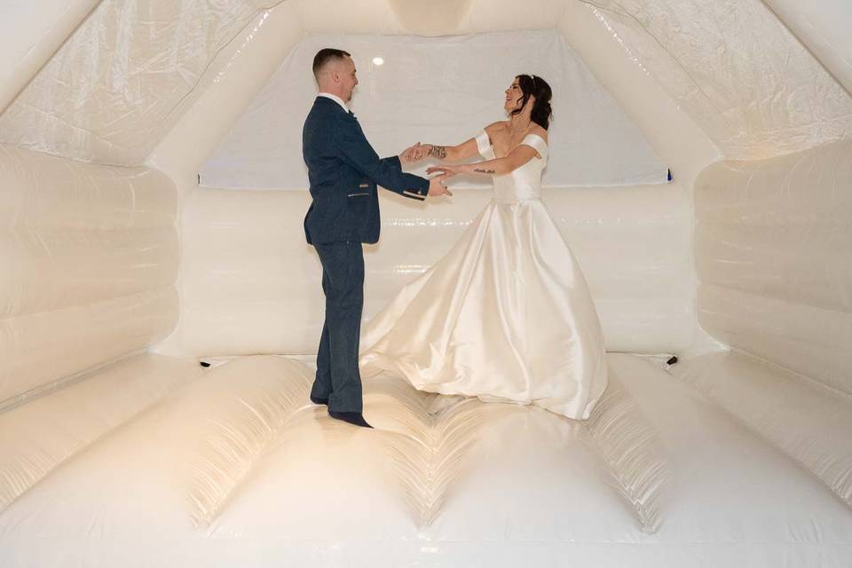 Bouncy castle .