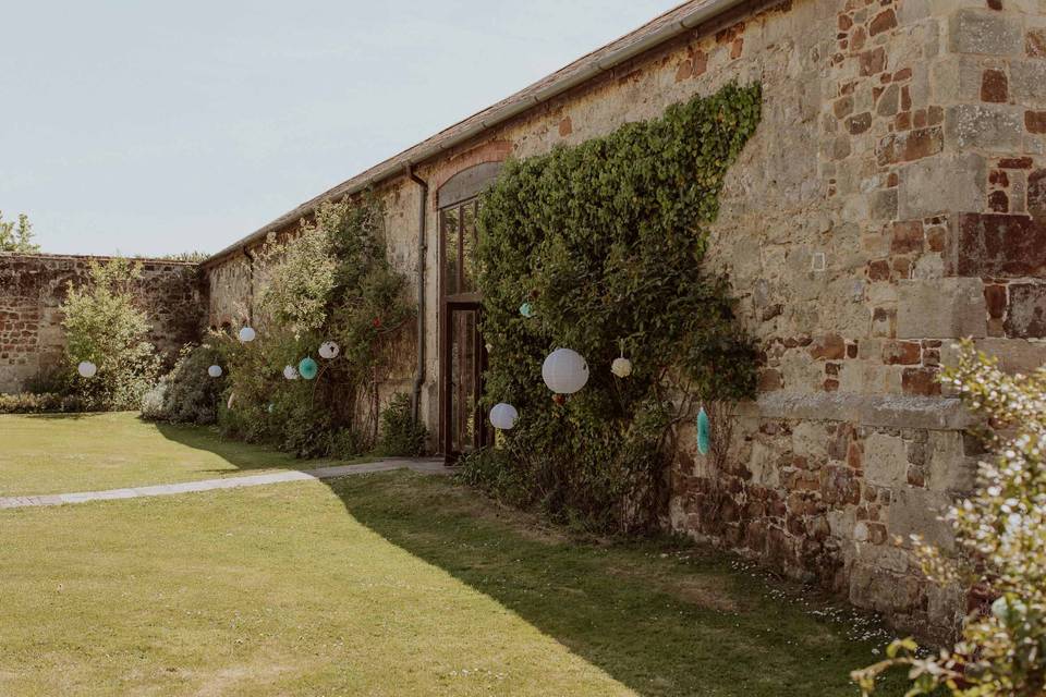 Courtyard garden