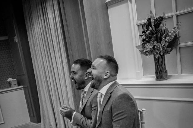 Laugher during readings