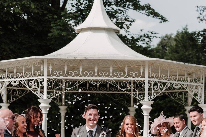 Summer wedding flowers