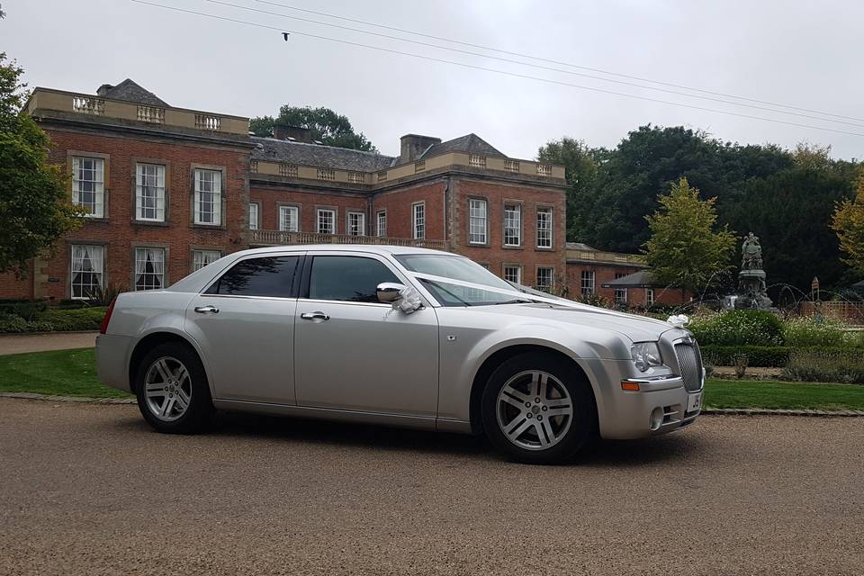 Silver Chrysler / Baby Bentley