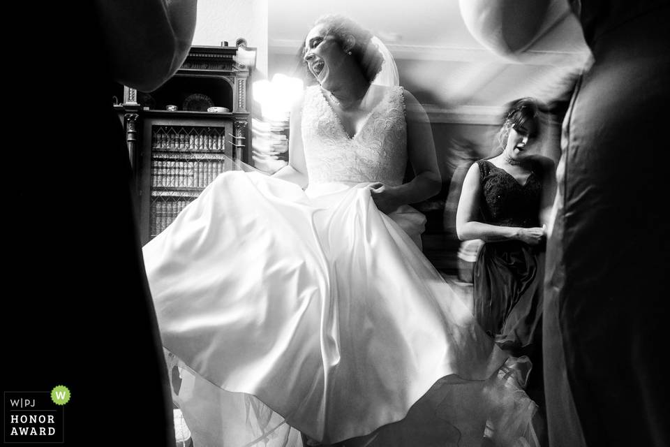 Ian Bursill - Weddings Captured Emotively