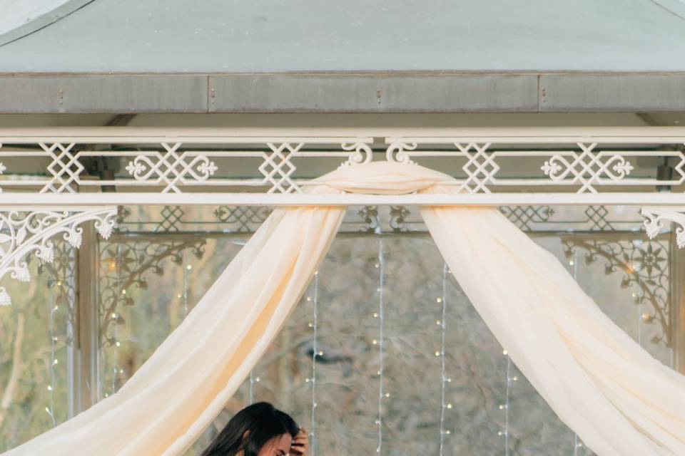 Surprise proposal photoshoot