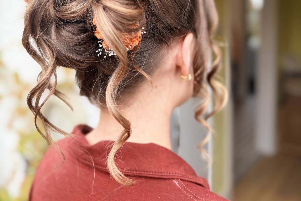 Textured bridesmaid hair up