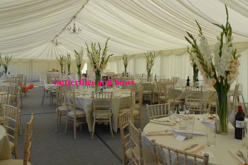 Tall flower table centres