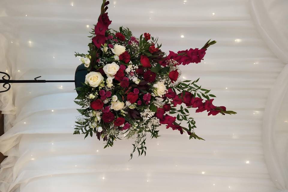 Dark pink pedestal flowers