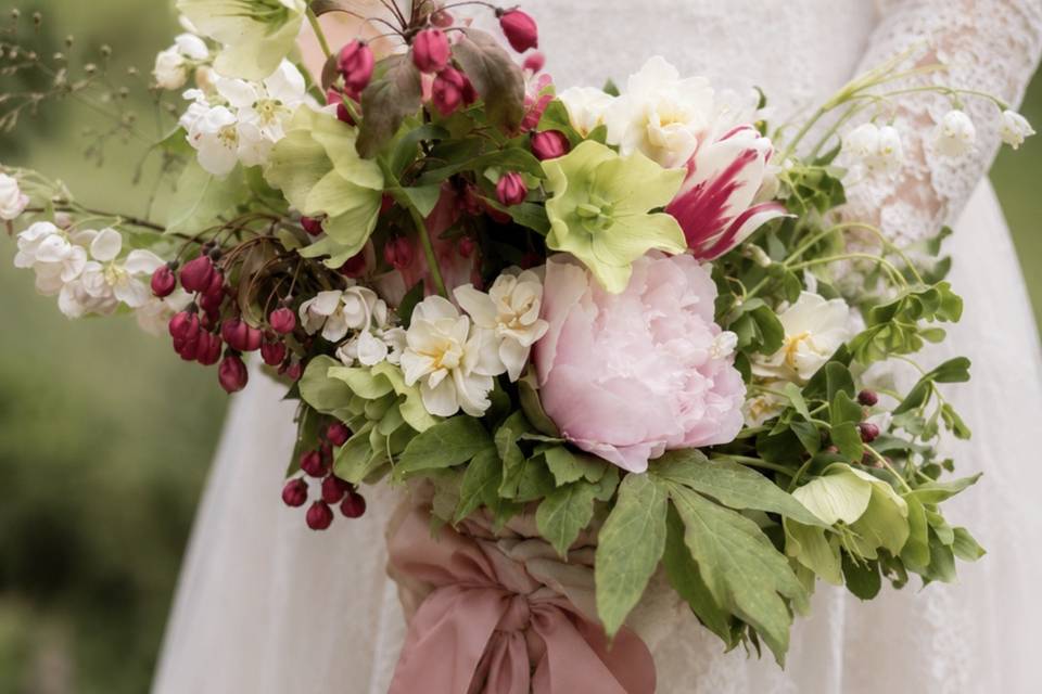 Late spring bouquets