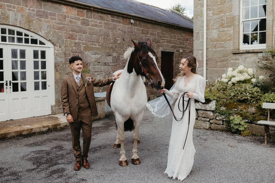 Newlyweds with their horse - Danny Morton