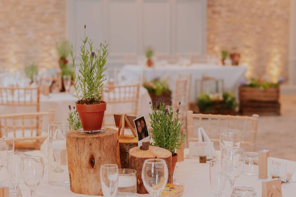 Rustic table displays