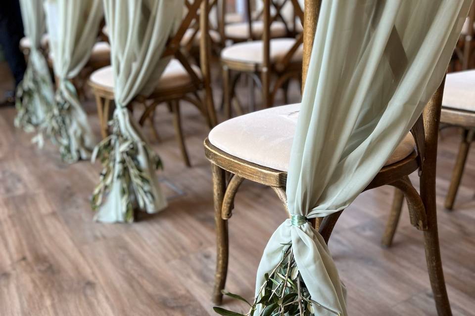 Olive branch chair decor