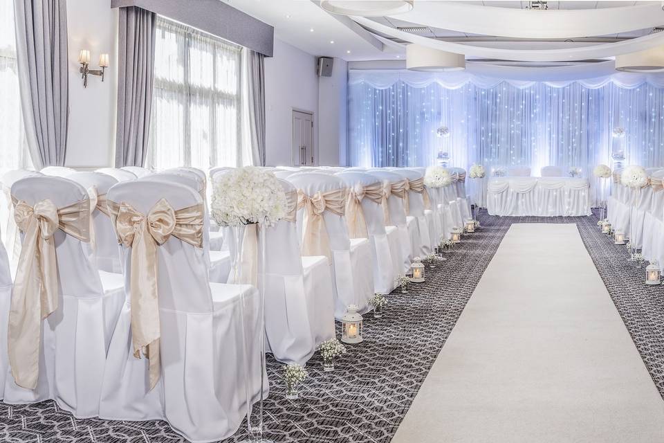 Say 'I Do' in our Arden Suite