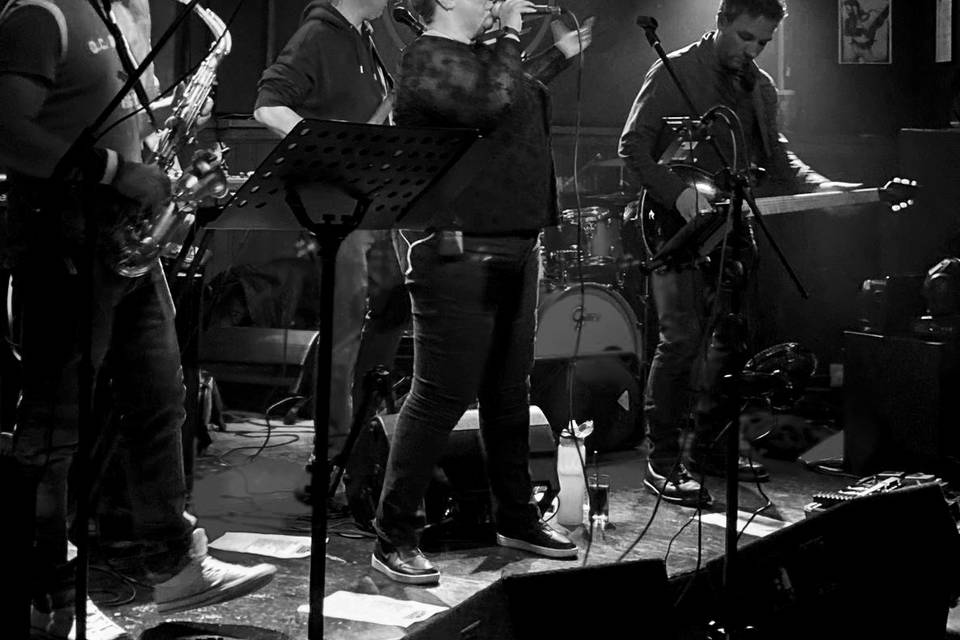 Soul Traders High Quality Band