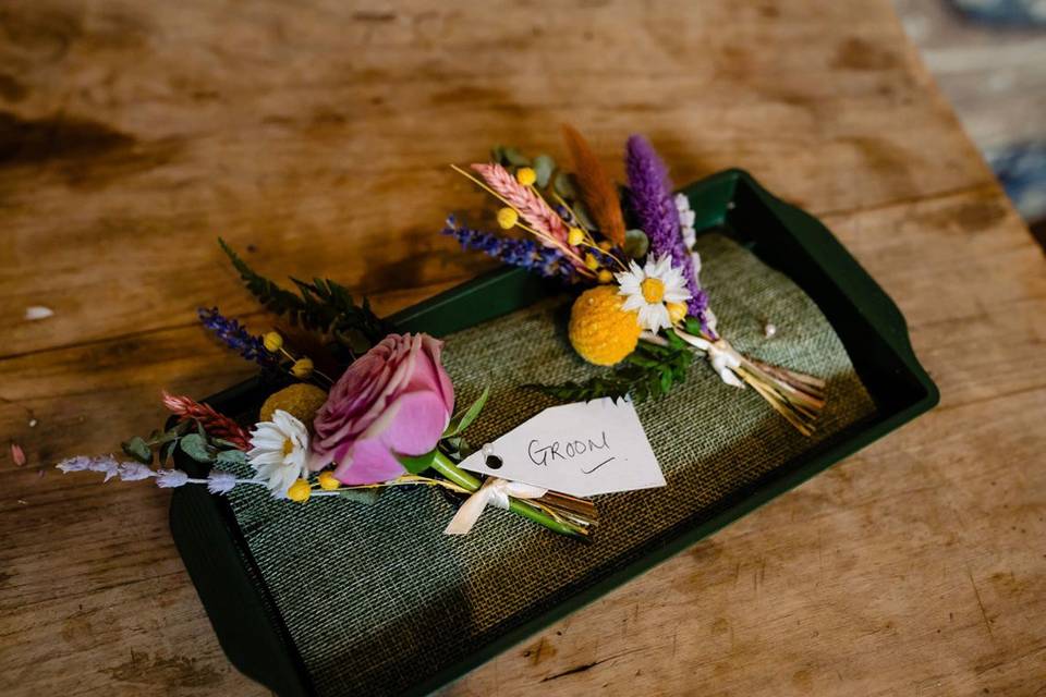 Buttonholes