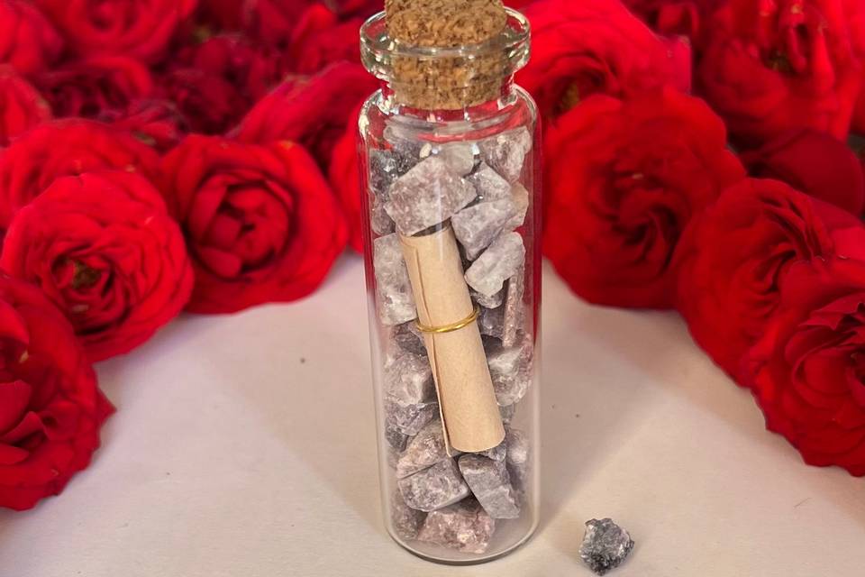 Crystal jar with note