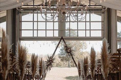 Aisle runners and ceremony