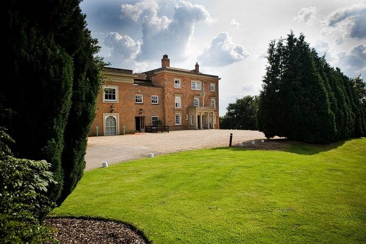 Highfield Park Exterior from the driveway