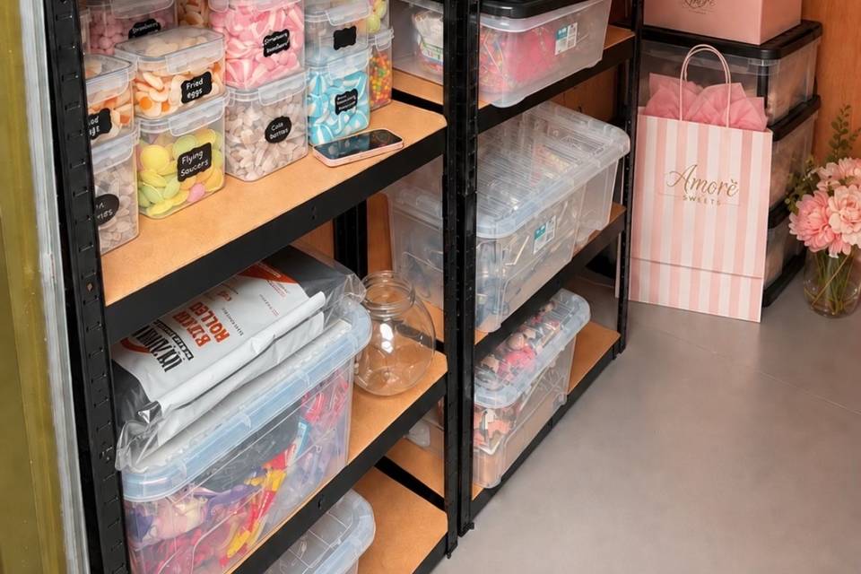 Amorè sweets HQ