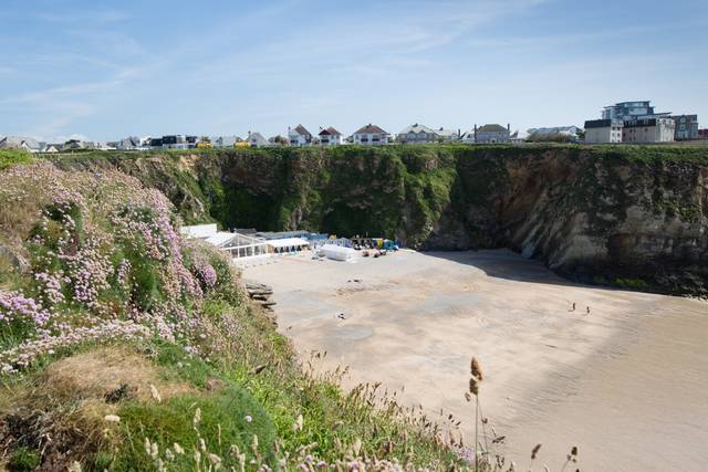 Lusty Glaze Beach Weddings