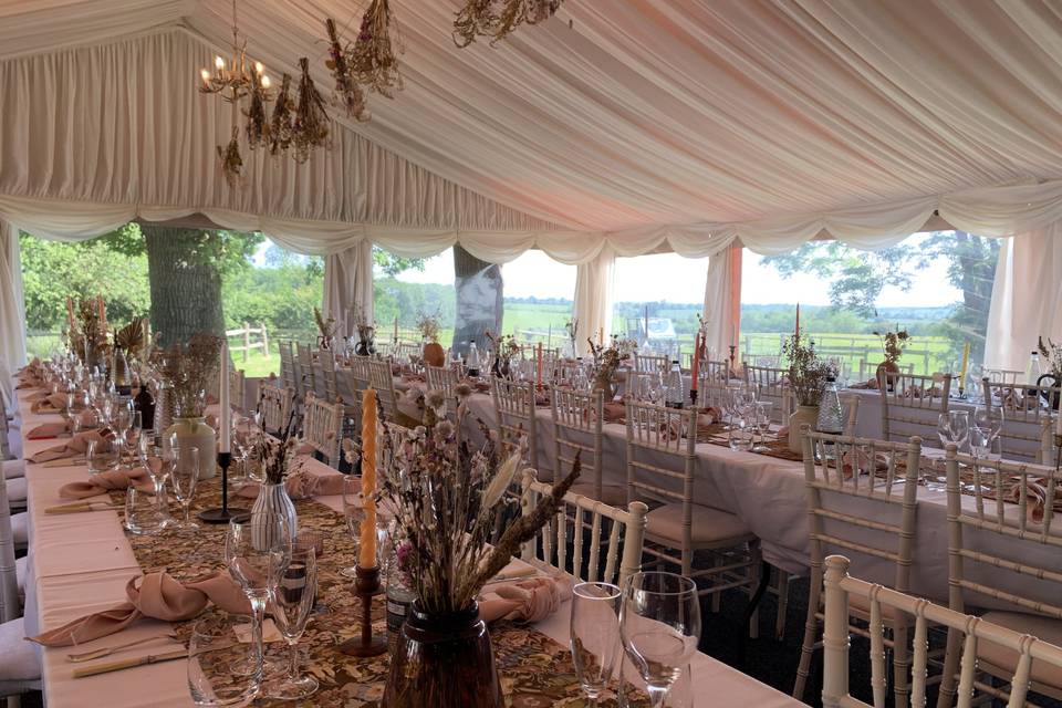 Trestle table layout