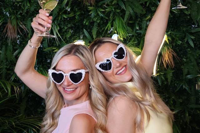 Candid Snaps Photo Booth
