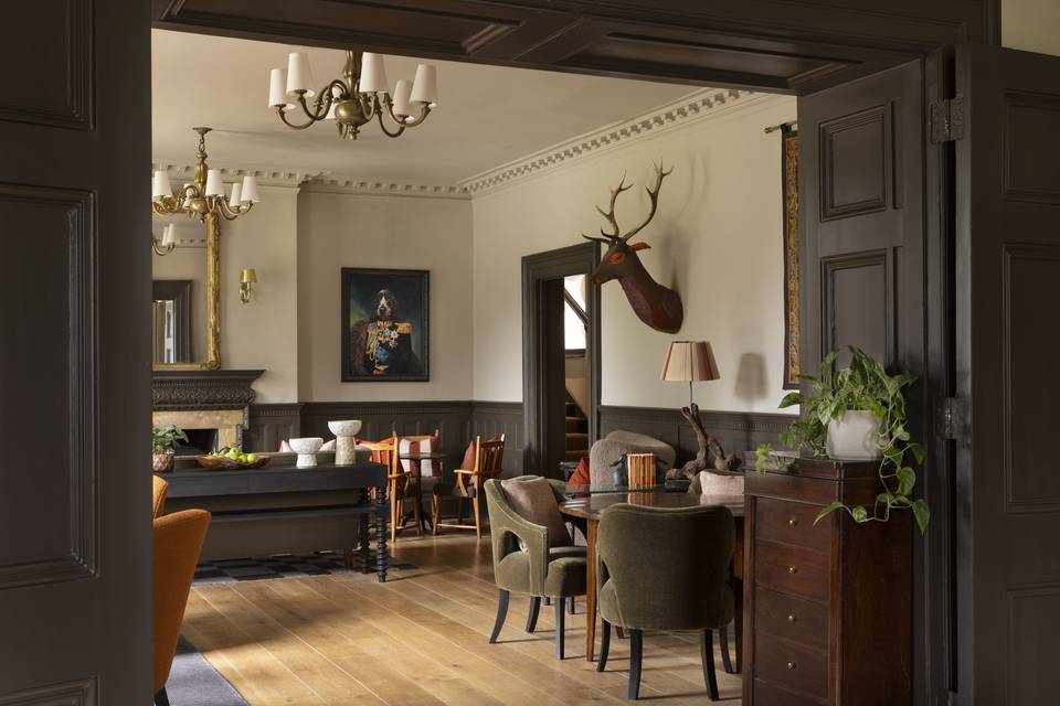 The Lounge