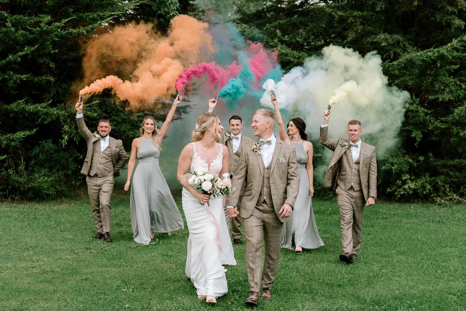 Bride groom smoke bombs