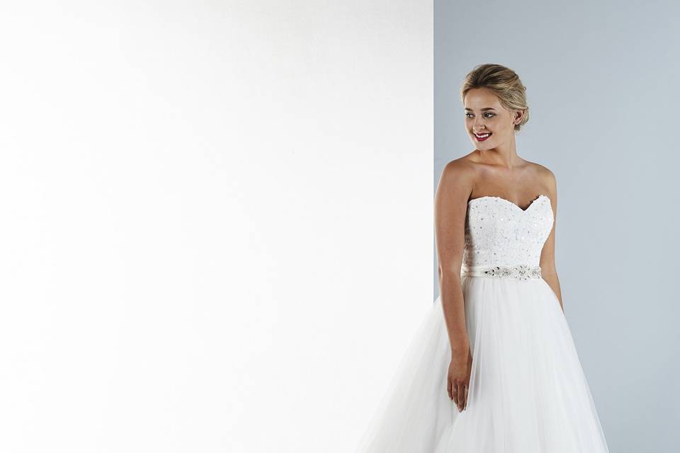 WED4LESS WEDDING DRESS OUTLET