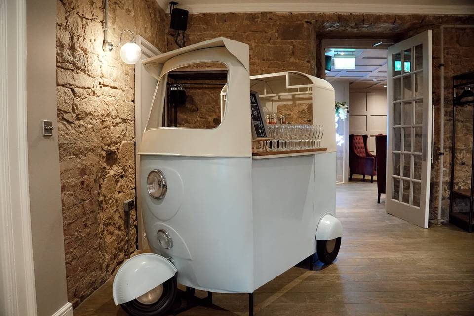 Hotel Tuk Tuk