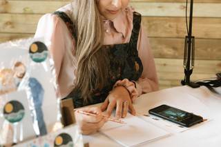 Abelia's Art Live Illustration