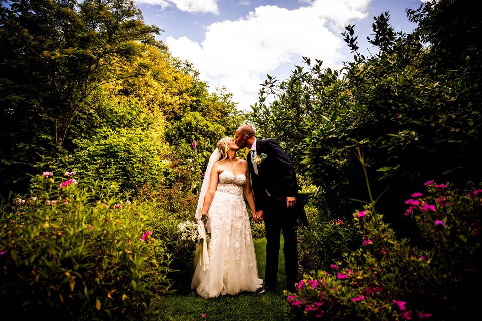 Cambridge garden wedding