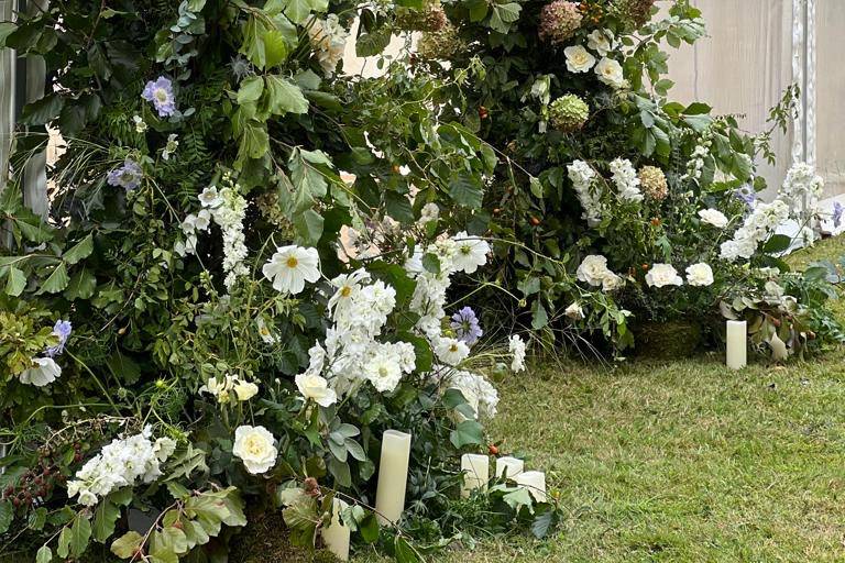 Marquee arch