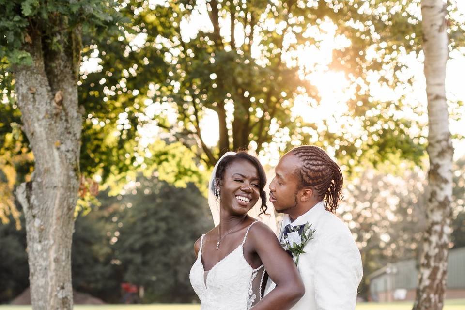 Bride and groom couple shoot