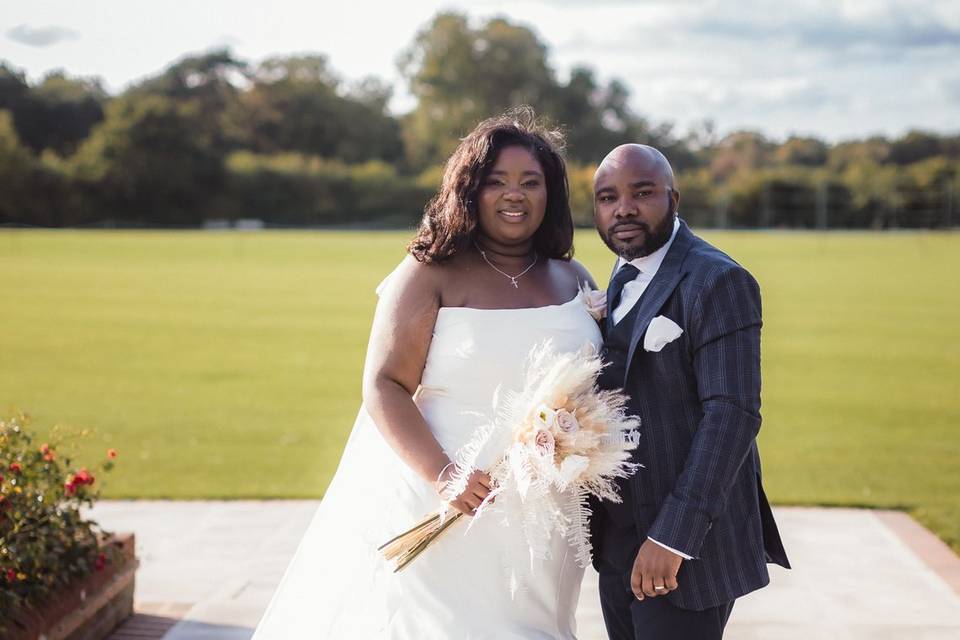 Bride and groom couple shoot