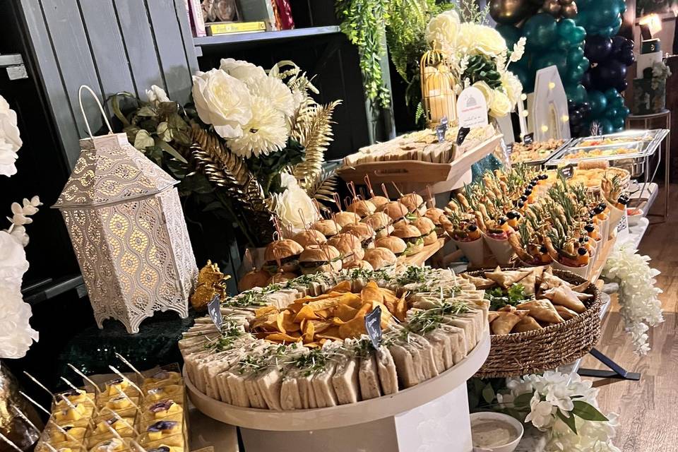 TableScape with dessert