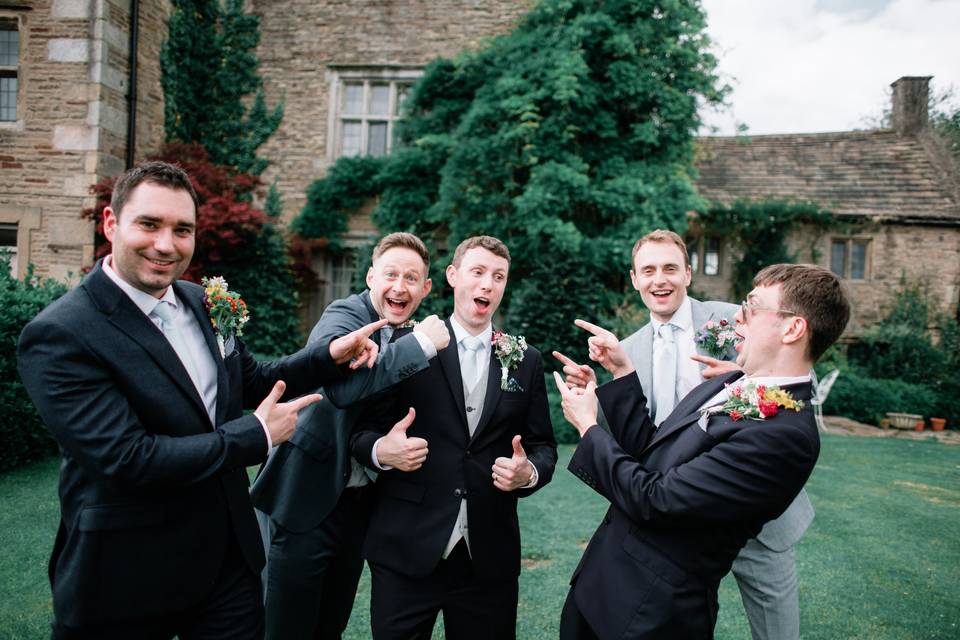 Groomesmen