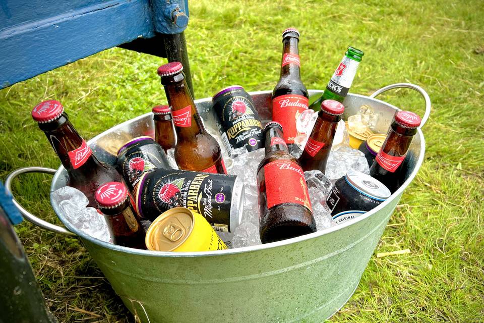 Reception Drinks- Beer buckets