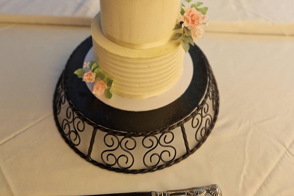 Rustic with sugar flowers