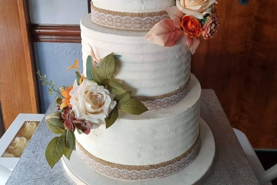 Buttercream Rustic