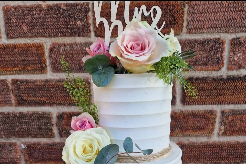 Buttercream Rustic