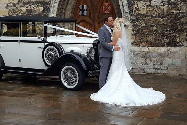 Classic Wedding Limousines