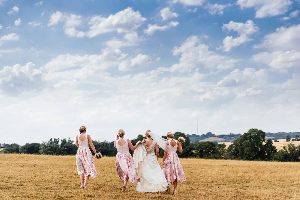 Bride & Bridesmaids